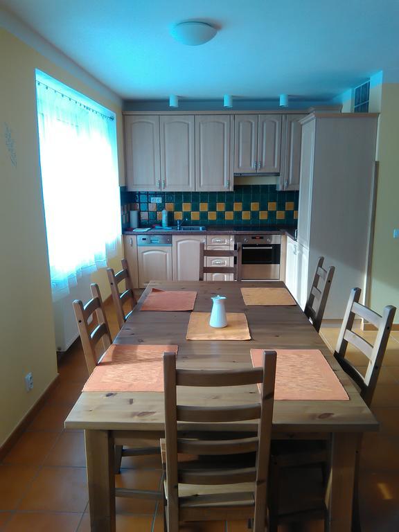 Agroturistika Kozi Farma Rožnov pod Radhoštěm Zimmer foto