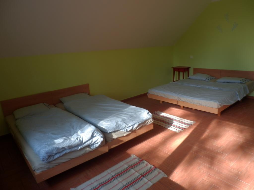 Agroturistika Kozi Farma Rožnov pod Radhoštěm Zimmer foto